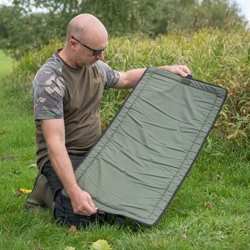 Wychwood Specialist Compact Unhooking Mat